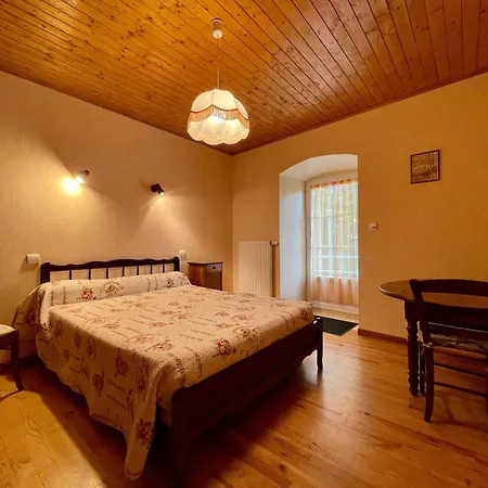 Holiday home Ancienne Ferme Renovee En Bordure De Foret Avec Terrasse, Balancoire Et Travaux Modernes - Fr-1-582-254 *